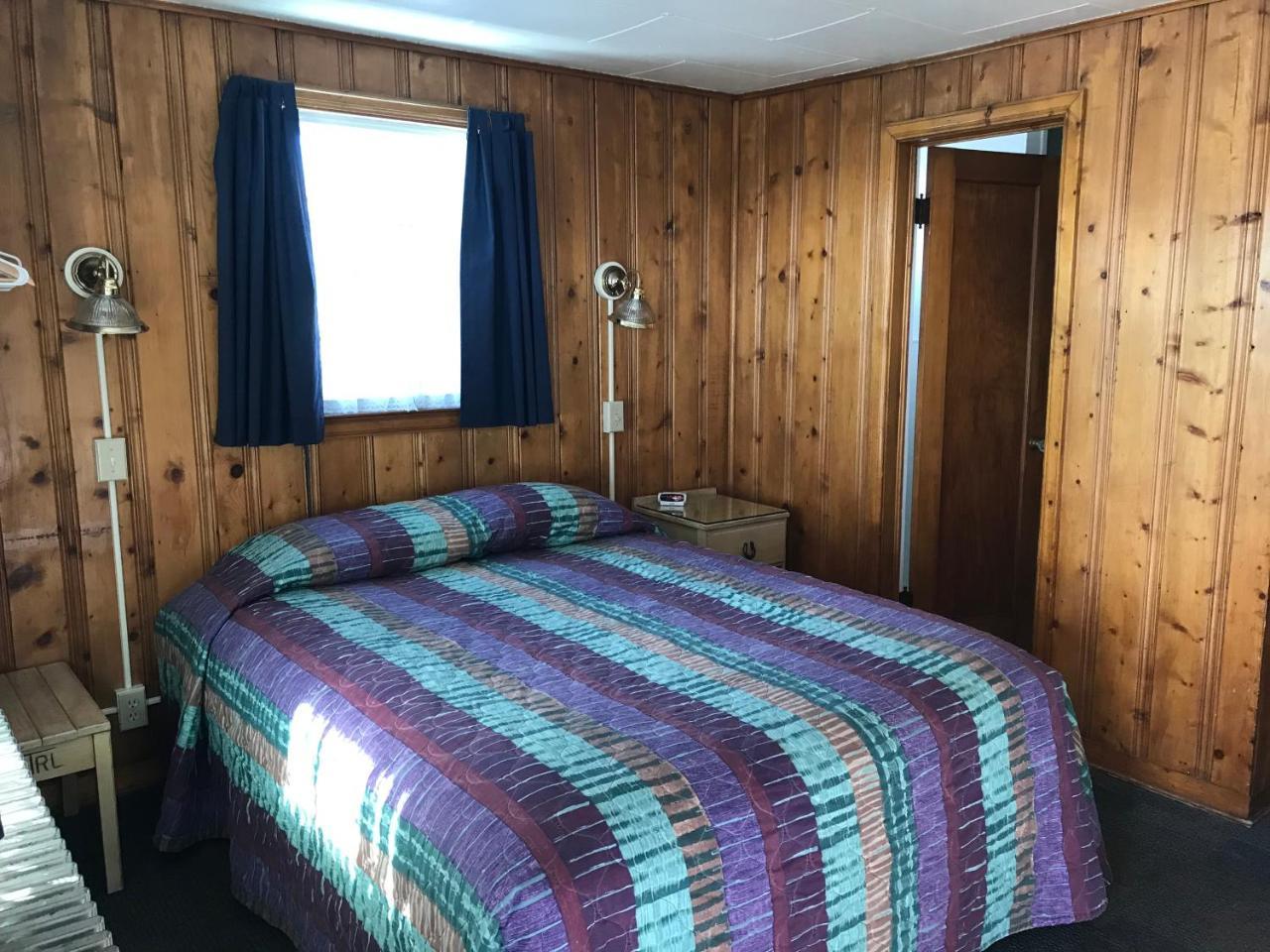 Trail Riders Motel Granby Ngoại thất bức ảnh