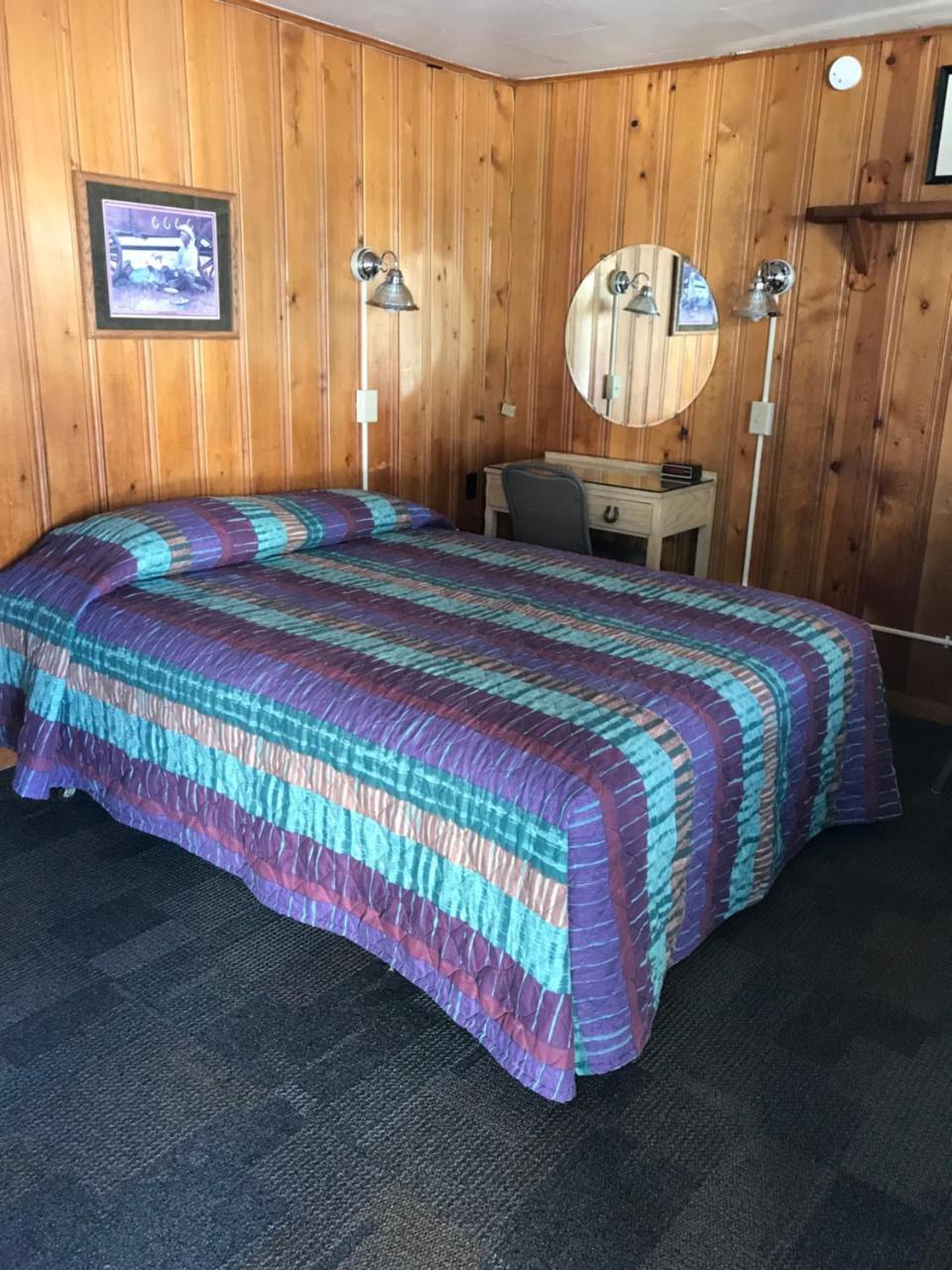 Trail Riders Motel Granby Ngoại thất bức ảnh